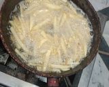 A picture of step 2 of Potato fries.
