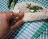 A picture of step 7 of Traditional Herb salad with bread and cheese OR Sabzi Khordan سبزی خوردن با نان و پنیر.