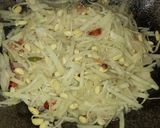 Foto langkah ke 6 dari resep Tumis Sayur Pepaya Muda.