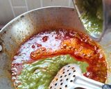 A picture of step 11 of Palak paneer.