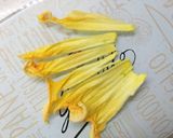 Foto del passaggio 3 della ricetta Risotto ai fiori di zucca
