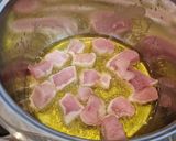 Foto del paso 2 de la receta: Dados de pollo al chilindrón