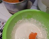 Foto langkah ke 2 dari resep Bolu Kukus Mekar.
