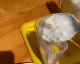 A picture of step 2 of Fruity Chia Popsicles.