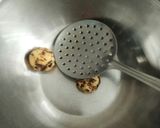 A picture of step 2 of Veg Tripe Schezwan rice.