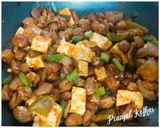 A picture of step 6 of Soya Chunk Chilli Paneer.
