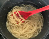 Foto del paso 1 de la receta: Espaguetis al Pesto con chicha