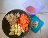 Foto langkah ke 1 dari resep Sup merah jamur tiram.