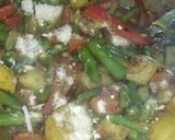 फ़्रेंच बीन्स गाजर आलू की सब्जी(french beans gajar aloo ki sabji recepie in hindi) रेसिपी चरण 4 फोटो