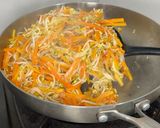Foto langkah ke 2 dari resep Lumpia sayur.
