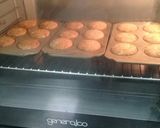 A picture of step 3 of Banana Cake.