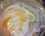 Foto langkah ke 4 dari resep Bolu Marmer Kukus.