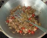 Foto langkah ke 3 dari resep Spaghetti Tuna mix Tomat cherry dan olive.