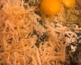 Foto del paso 2 de la receta: Malfatti de espinaca y ricotta sin harinas- Mi versión!