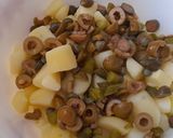 Foto del paso 4 de la receta: Ensalada de patatas con encurtidos