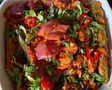 A picture of step 5 of Achari bhindi okra.