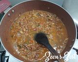 A picture of step 2 of Methi Khadi Daal with Kaali Masoor.