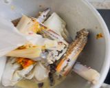 Gambar langkah 2 resipi Gulai Ketam & Nenas.