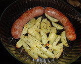 Foto del paso 4 de la receta: Butifarra con patatas al horno