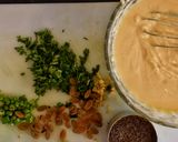 A picture of step 4 of Dahi Bhalle.
