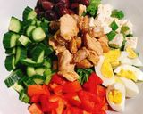 A picture of step 1 of Cobb Salad.