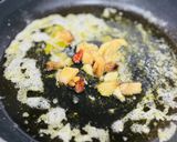 Foto del paso 2 de la receta: Piquillos al ajillo con solomillo de pollo 🧄 🌶️ 🐣