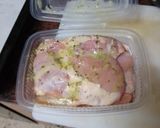 Foto del paso 1 de la receta: Contramuslos de pollo asados en freidora de aire con escalibada