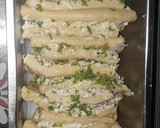 Foto del paso 4 de la receta: Pan de molde con ajo y queso 🧀