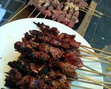 Foto langkah ke 4 dari resep Sate Kambing Mak Ve.