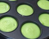 Foto langkah ke 5 dari resep Kue Lumpur Pandan Vla Santan.