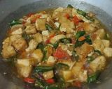 Foto langkah ke 3 dari resep Oseng Tahu Kikil Pedes.