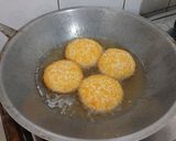 Foto langkah ke 10 dari resep Donat Krispi.