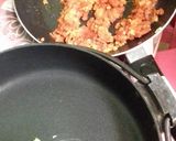 Foto langkah ke 3 dari resep Pizza teplon daging burger.