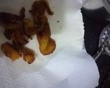 A picture of step 3 of Deep fried bananas (savoury snack).
