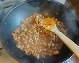 Pas rețetă Ciuperci umplute cu pui și legume 3 fotografie