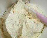 Foto langkah ke 2 dari resep Confetti Cake.