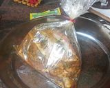 Foto del paso 3 de la receta Costillas de cerdo maceradas y al horno con puré de papas revolcón