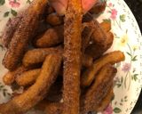 A picture of step 6 of Churros.