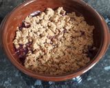 Une image de l'étape 5 de Crumble aux cerises et spéculoos.
