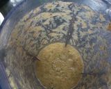 A picture of step 2 of Honey and Apple refreshers.