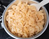 Foto langkah ke 1 dari resep Maklor keju.