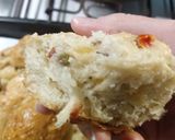 Foto del paso 32 de la receta: Pan con cantimpalo aceitunas moozarella y morrón. ❤️🥖