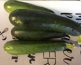 Une image de l'étape 1 de Courgettes au beurre de chorizo,curry et pavot bleu (recette plancha).