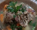 Foto langkah ke 5 dari resep Sup Tulang Sapi.