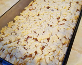 A picture of step 7 of Apricot Squares.