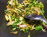 A picture of step 3 of Fried rice.