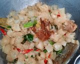 Foto langkah ke 5 dari resep 42. Oseng kikil bumbu kecap ala Warteg.