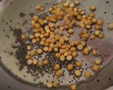 A picture of step 3 of High Protein Paneer Upma.