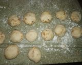 Foto del paso 4 de la receta: Pancitos saborizados de cebolla