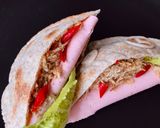 Hình bước làm 3 của món Bánh Mì Pita Nhân Chả Lụa Chà Bông